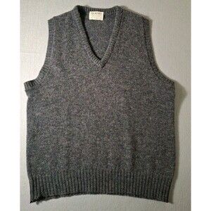 Men's Gray V-Neck Sweater Vest